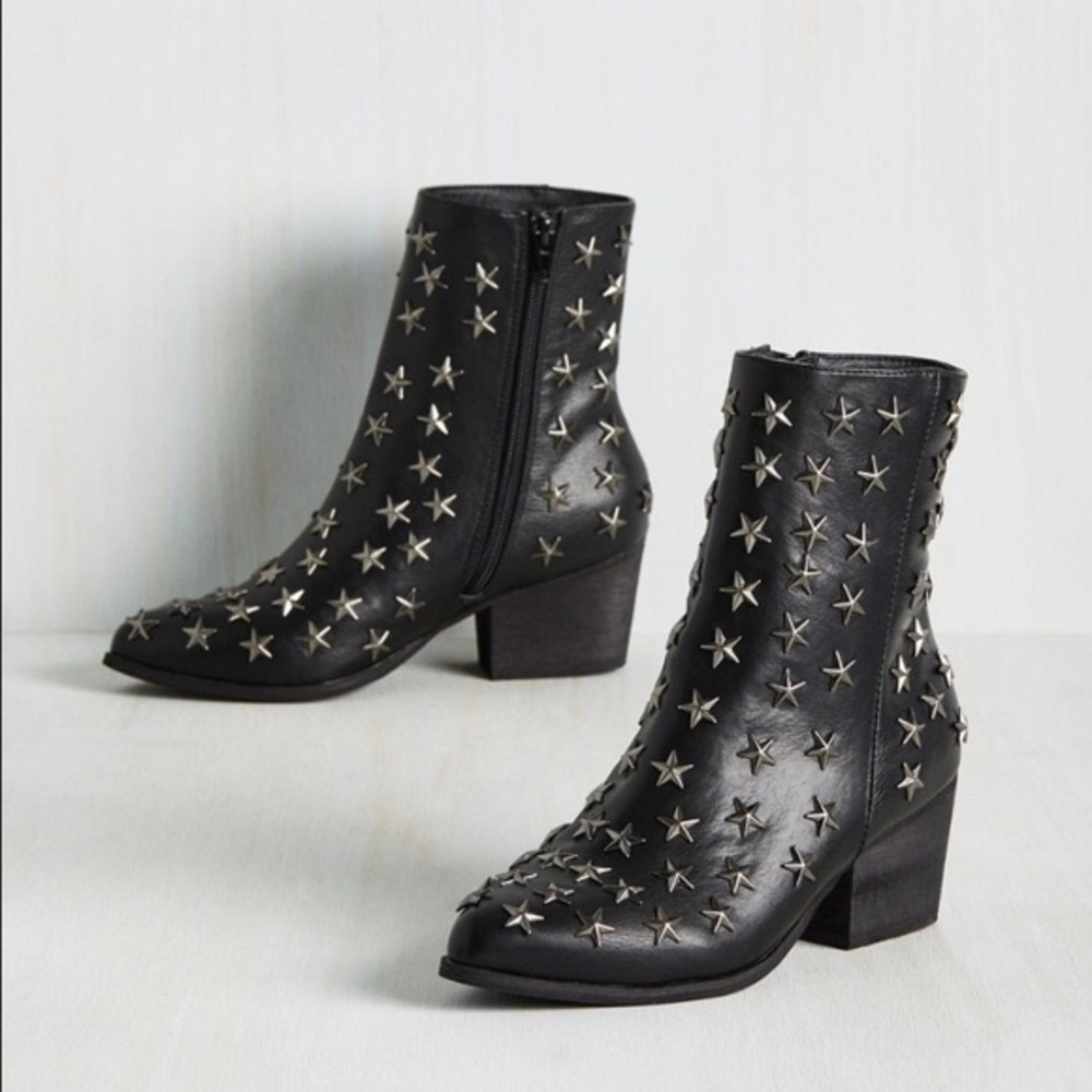 YRU Aurora Black Star Studded Ankle Boots Booties